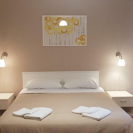 B&B Mimosa Giardini Naxos Ngoại thất bức ảnh