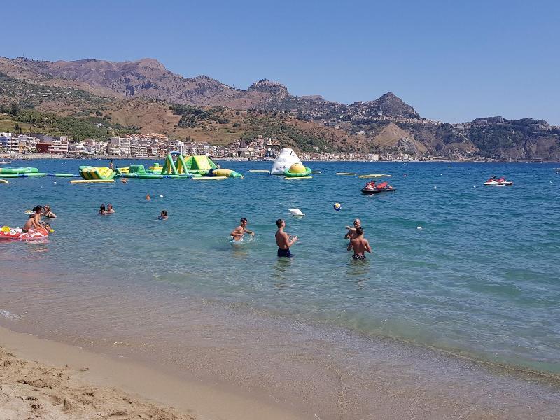 B&B Mimosa Giardini Naxos Ngoại thất bức ảnh