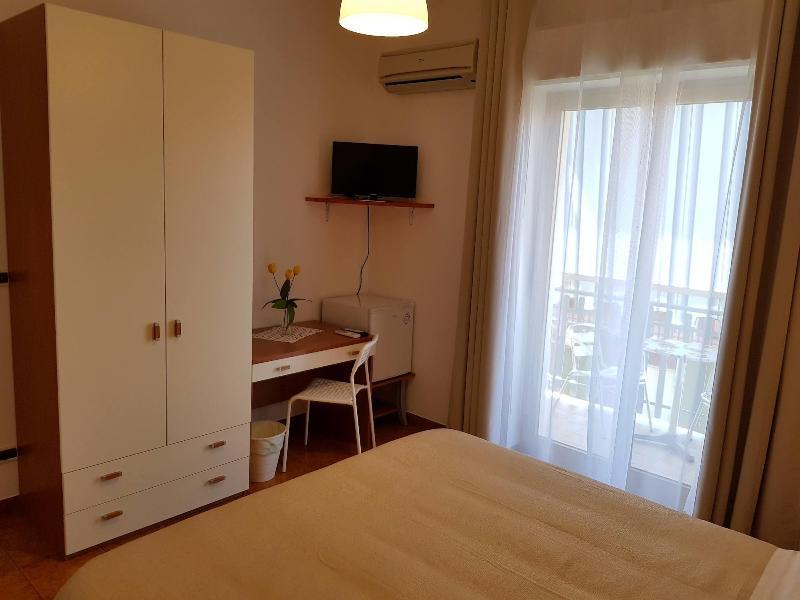 B&B Mimosa Giardini Naxos Ngoại thất bức ảnh