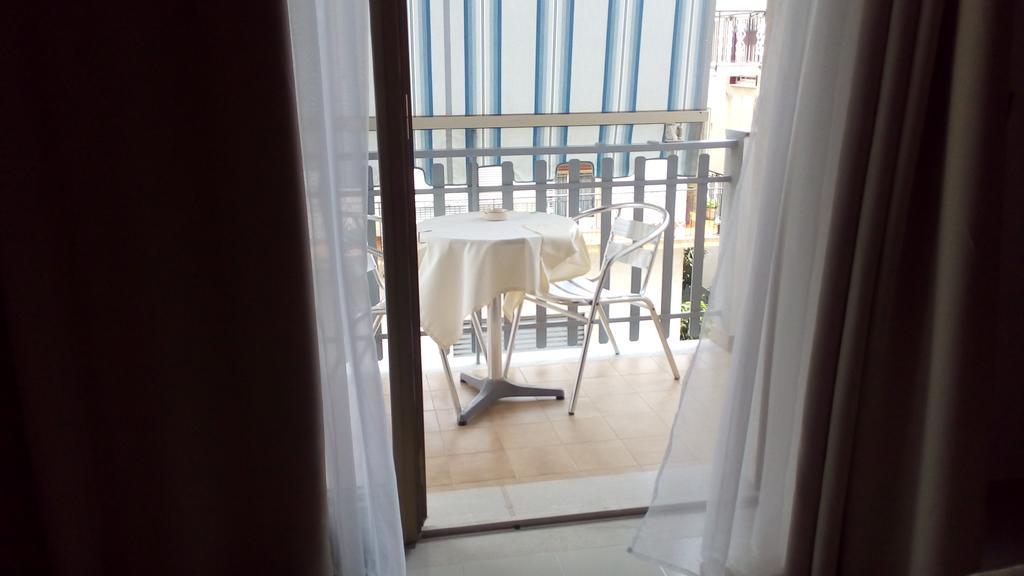 B&B Mimosa Giardini Naxos Ngoại thất bức ảnh