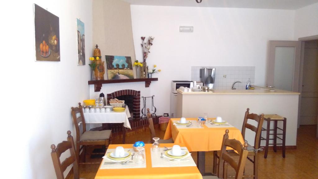B&B Mimosa Giardini Naxos Ngoại thất bức ảnh